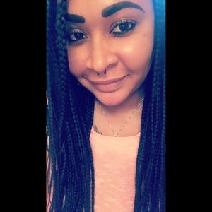 Meet your Posher, Tishanna